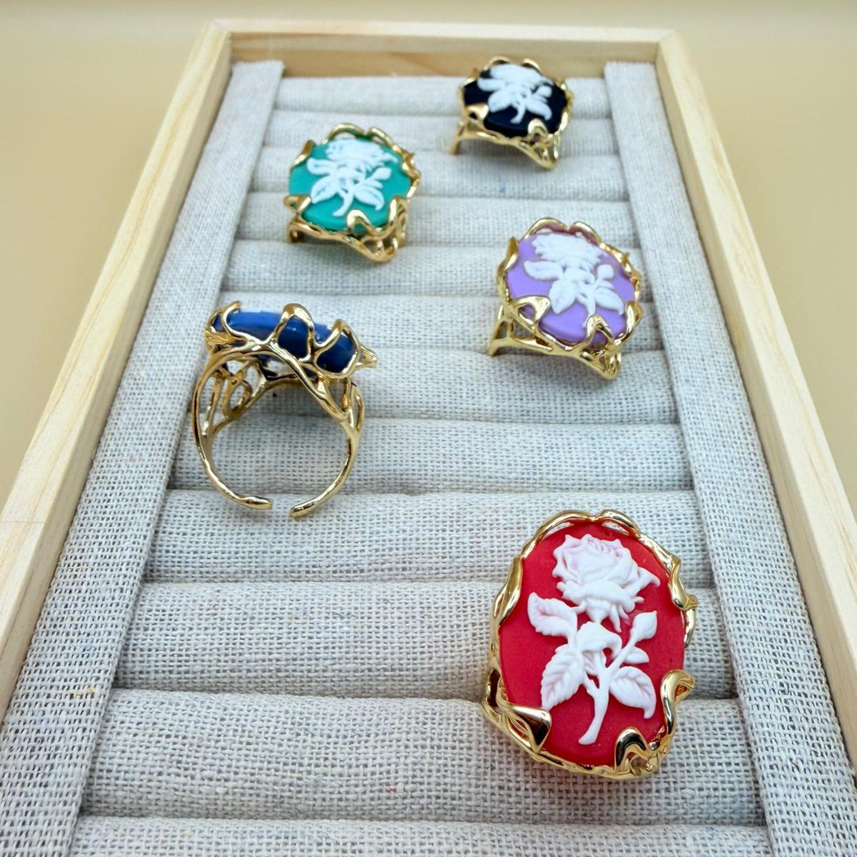 Rosa Cameo – Gold Stainless Steel Vintage Ring PARNIN